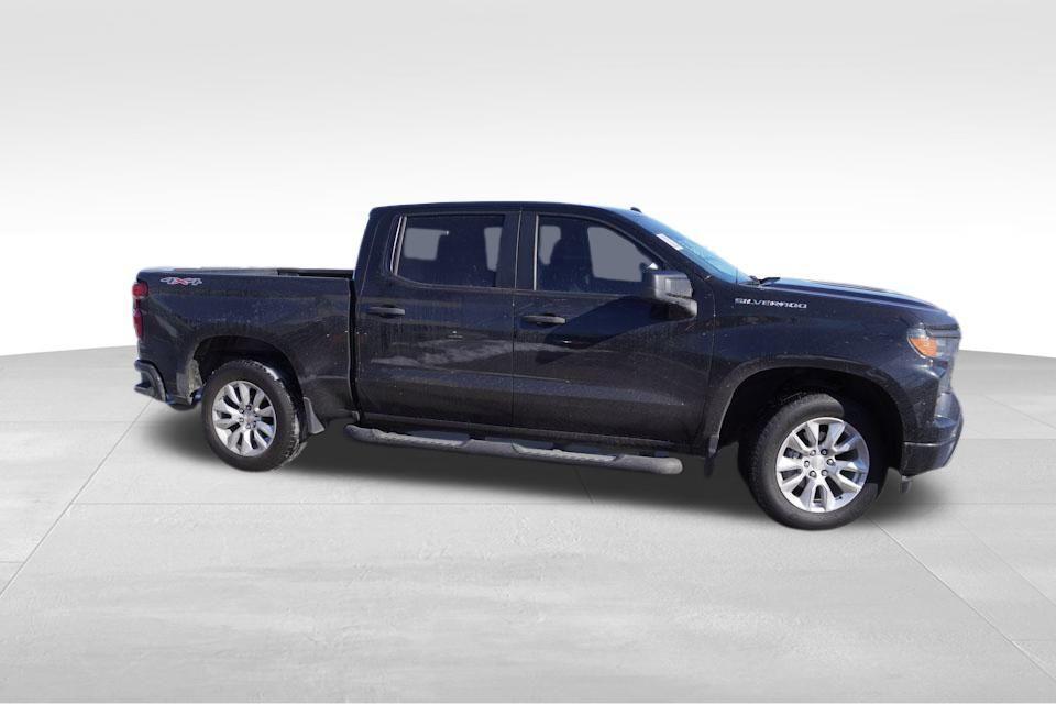 used 2022 Chevrolet Silverado 1500 car, priced at $33,432