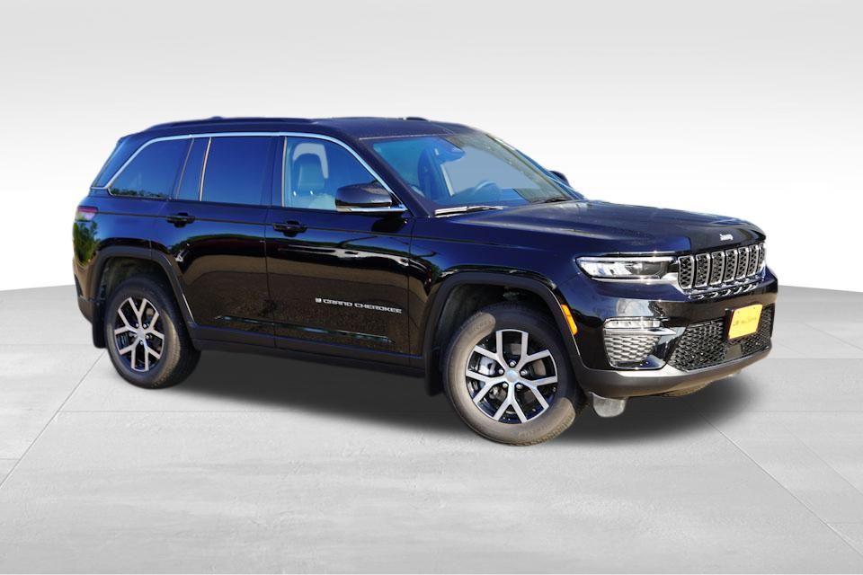 used 2025 Jeep Grand Cherokee car, priced at $38,520