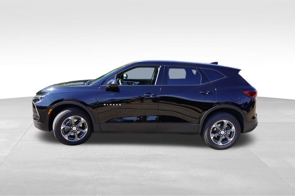 used 2025 Chevrolet Blazer car, priced at $31,771
