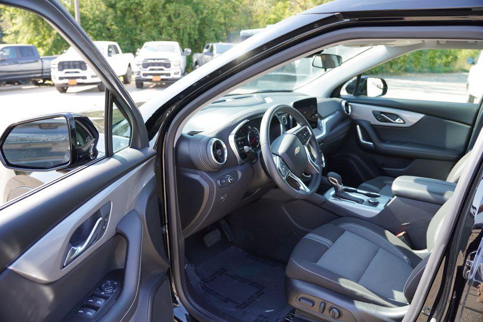 used 2025 Chevrolet Blazer car, priced at $31,771