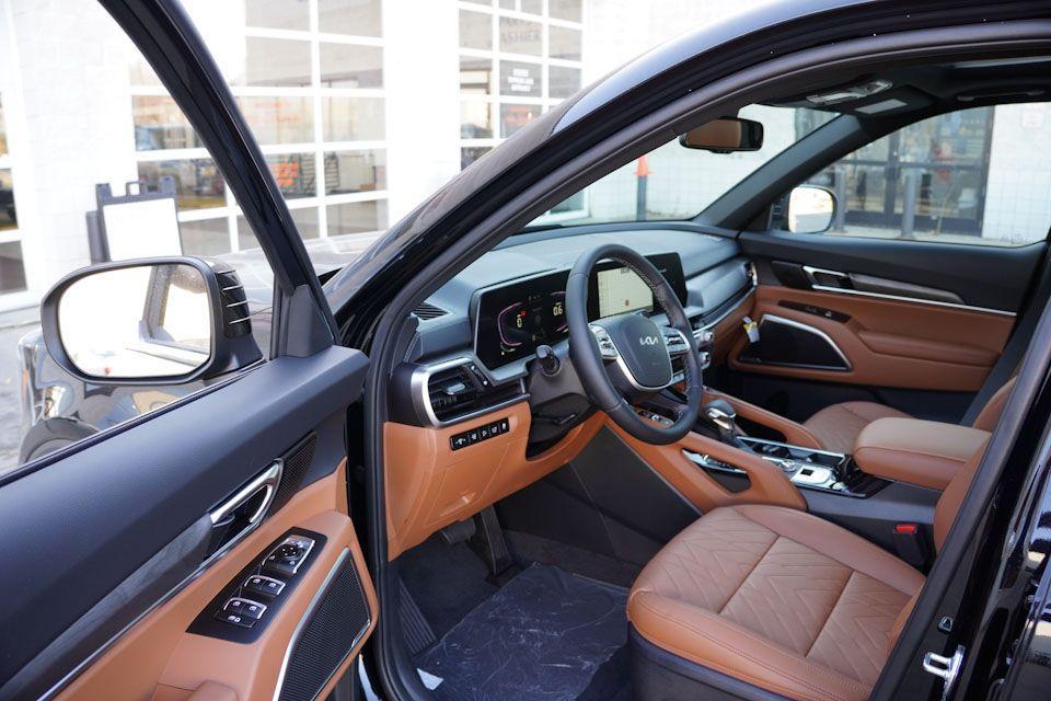 new 2025 Kia Telluride car, priced at $44,202