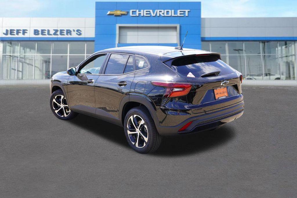 new 2025 Chevrolet Trax car, priced at $24,085