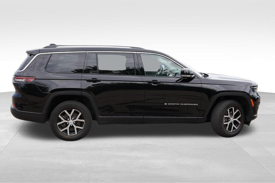 used 2023 Jeep Grand Cherokee L car, priced at $35,423
