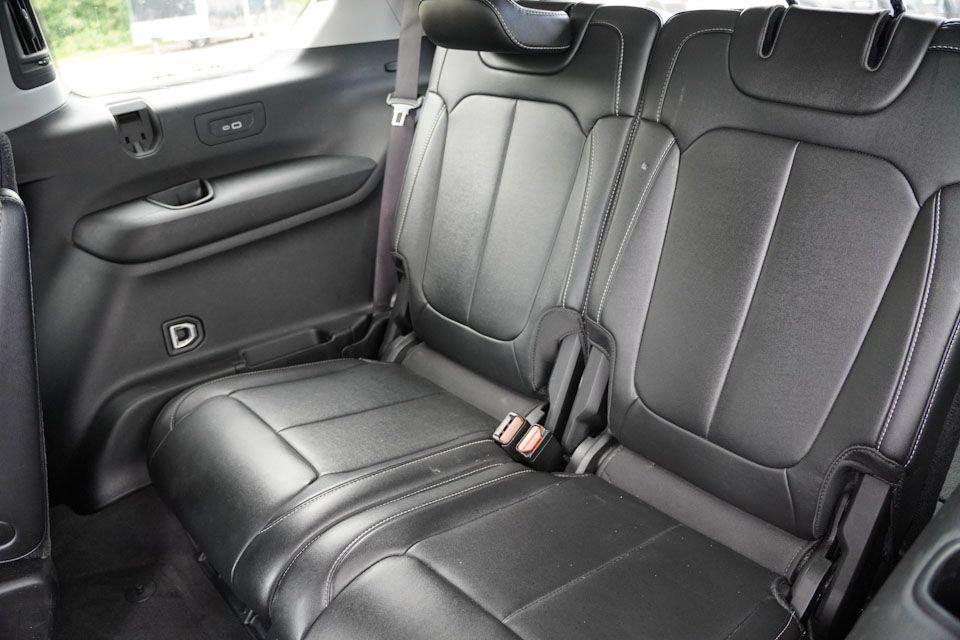used 2023 Jeep Grand Cherokee L car, priced at $35,423