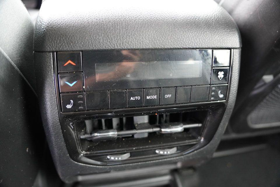 used 2023 Jeep Grand Cherokee L car, priced at $35,423