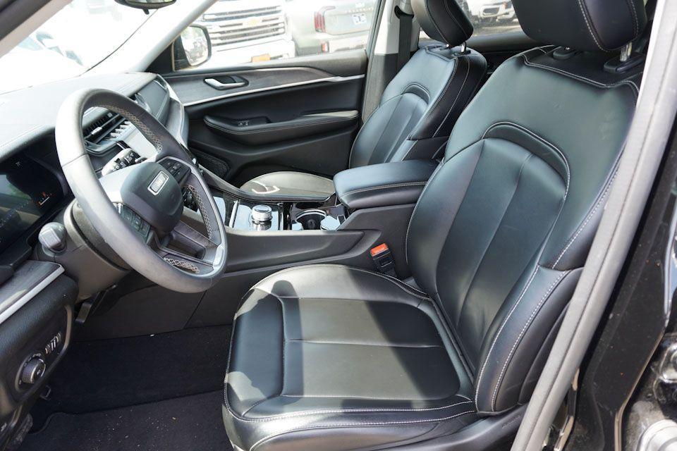 used 2023 Jeep Grand Cherokee L car, priced at $36,996