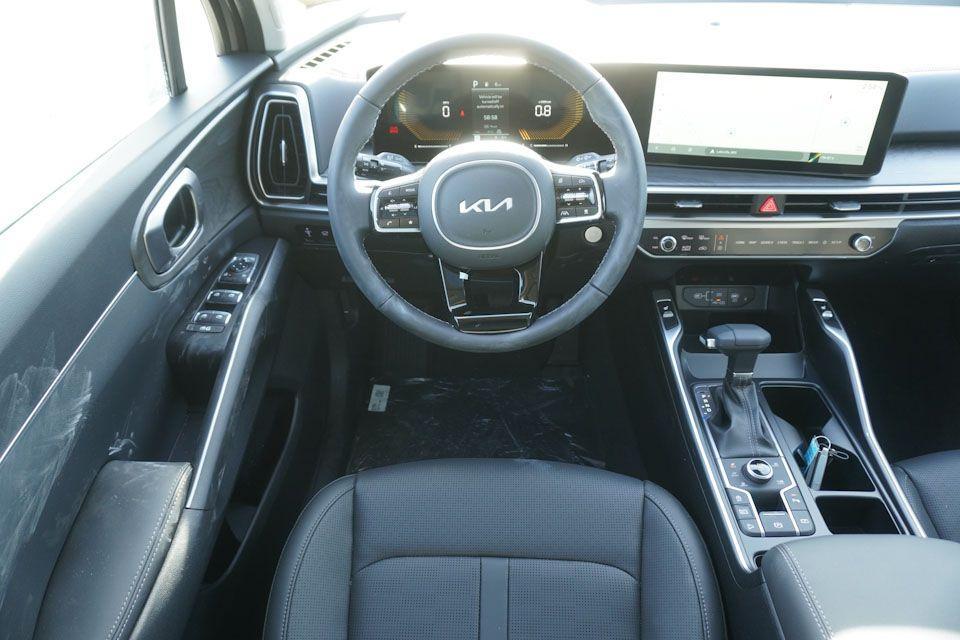 new 2025 Kia Sorento car, priced at $37,512