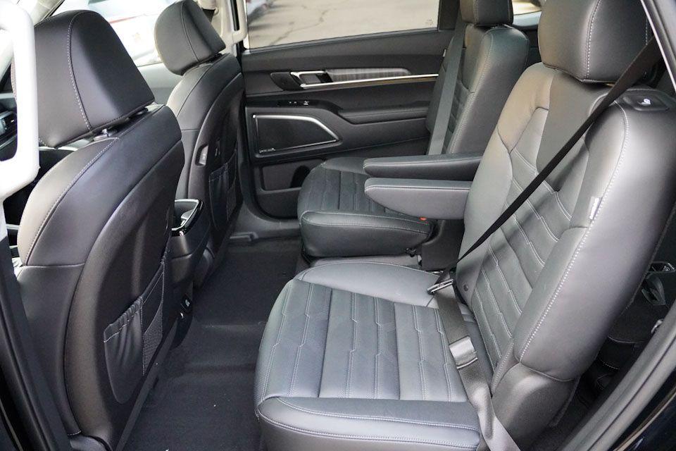 new 2025 Kia Telluride car, priced at $48,490