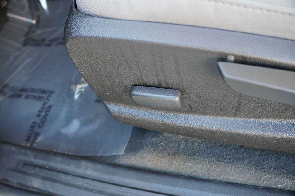 used 2021 Chevrolet Colorado car, priced at $25,664