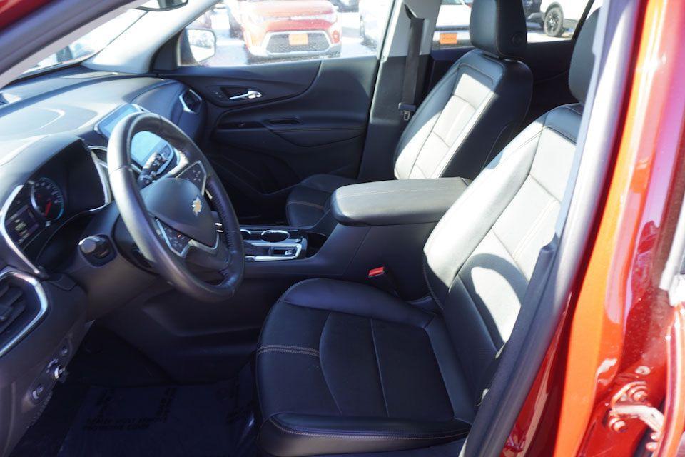 used 2022 Chevrolet Equinox car, priced at $27,896