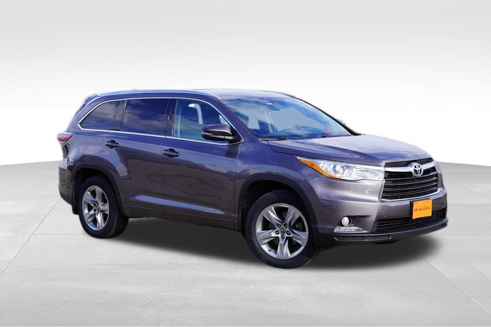used 2016 Toyota Highlander car, priced at $21,987