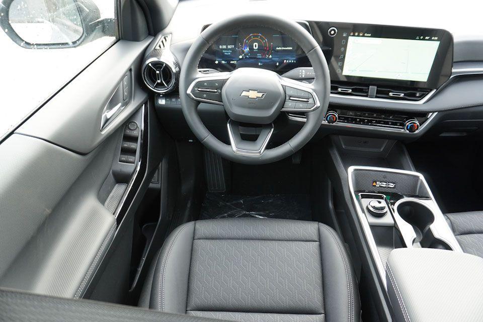 new 2026 Chevrolet Equinox car, priced at $30,745