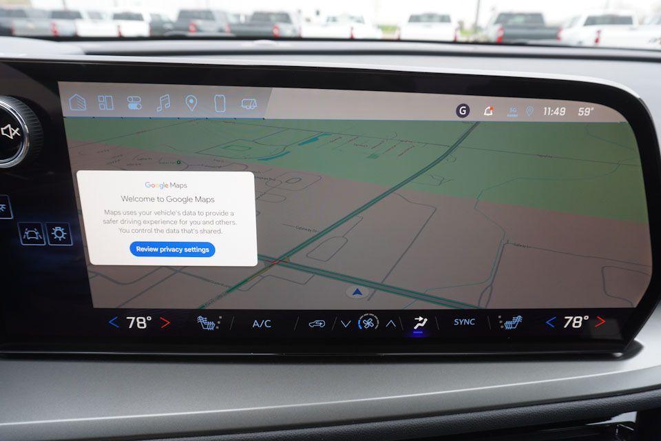 new 2025 Chevrolet Traverse car, priced at $42,000