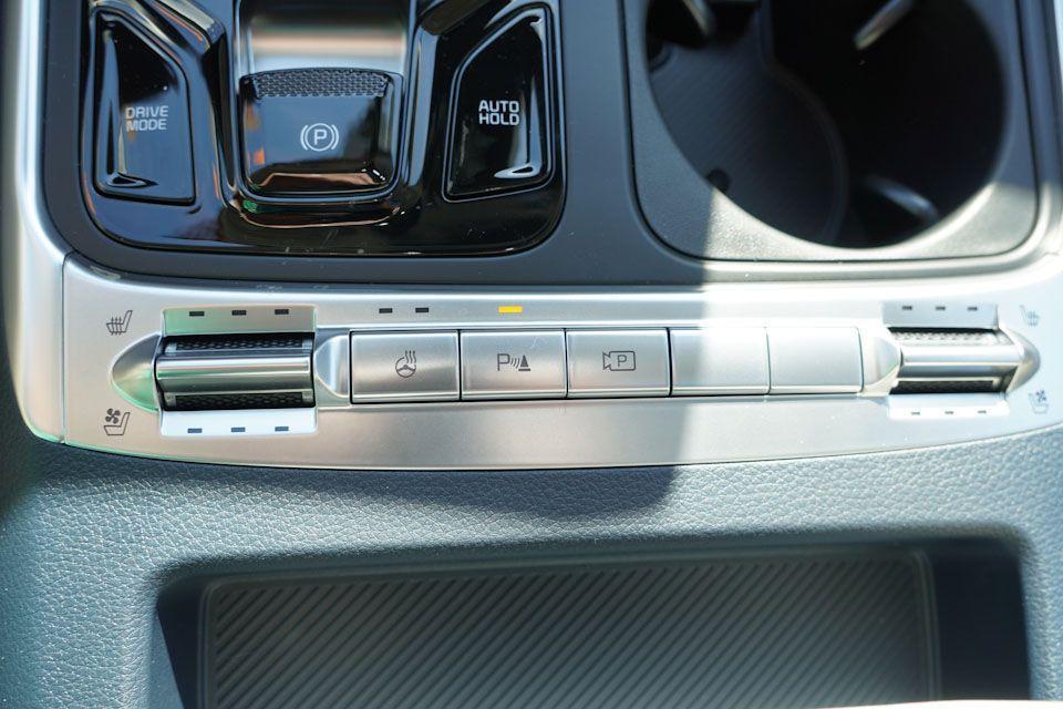 new 2026 Kia Carnival car, priced at $50,644