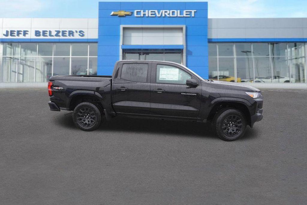 new 2025 Chevrolet Colorado car, priced at $35,680