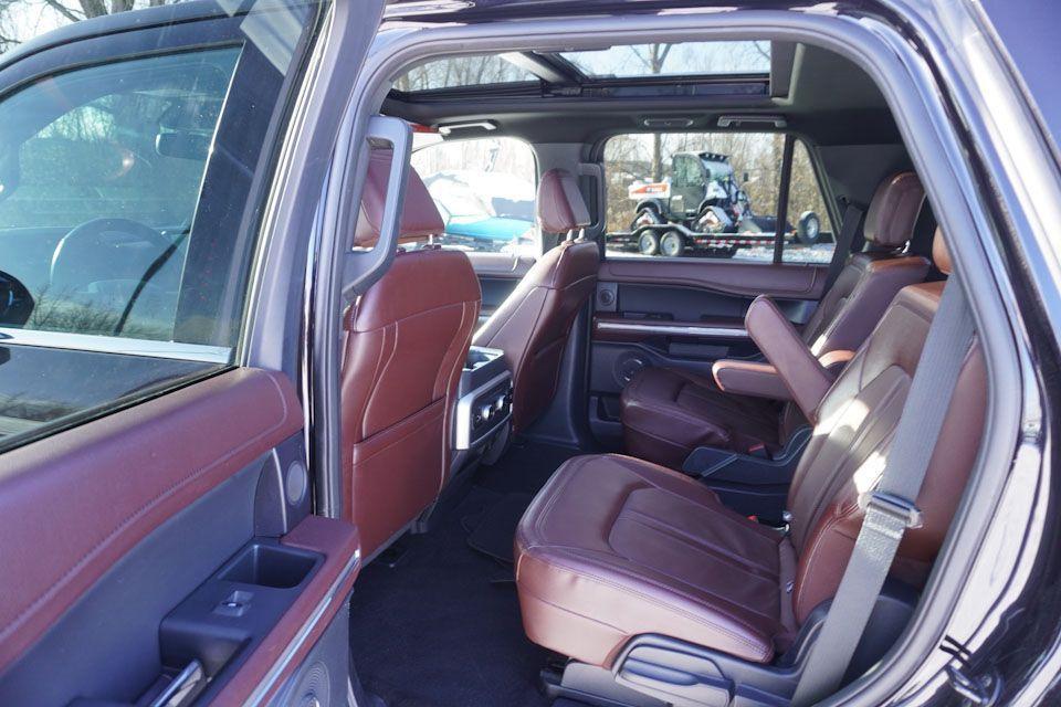 used 2023 Ford Expedition car, priced at $44,996