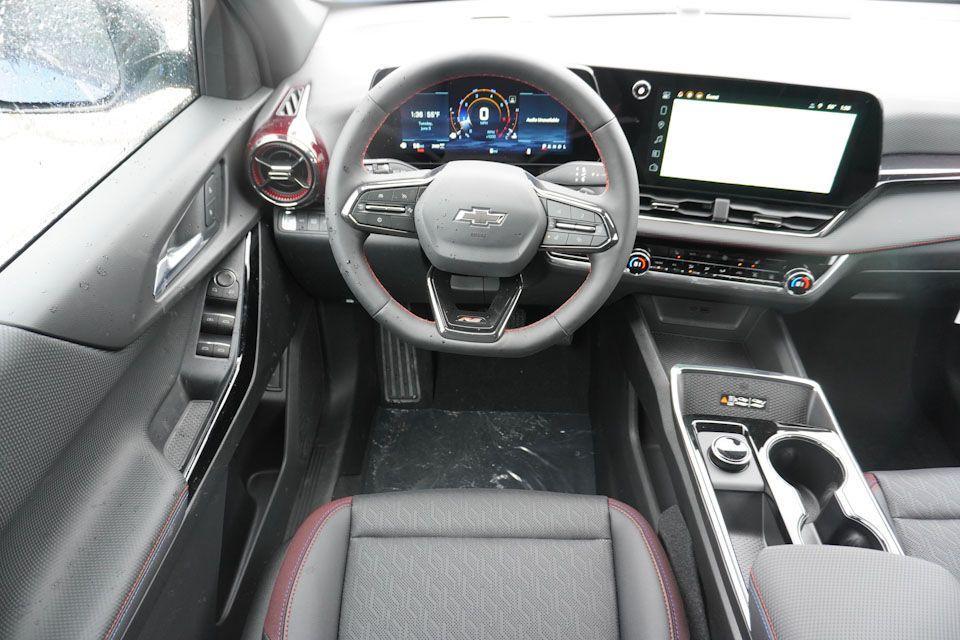 new 2026 Chevrolet Equinox car, priced at $35,645
