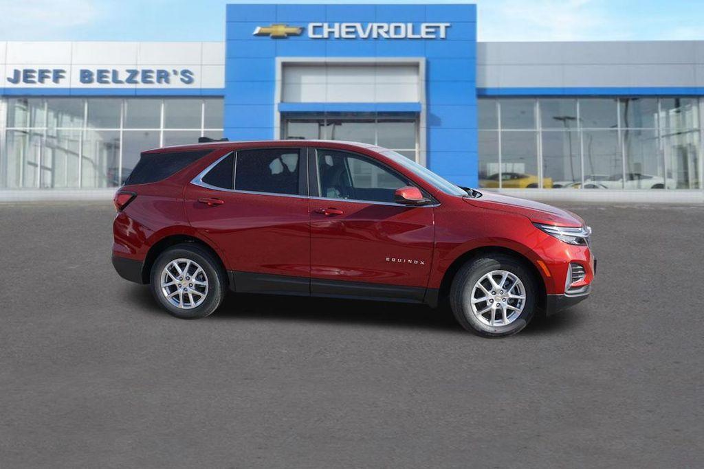 new 2024 Chevrolet Equinox car, priced at $27,385