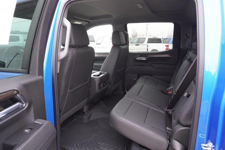 new 2025 Chevrolet Silverado 1500 car, priced at $58,635