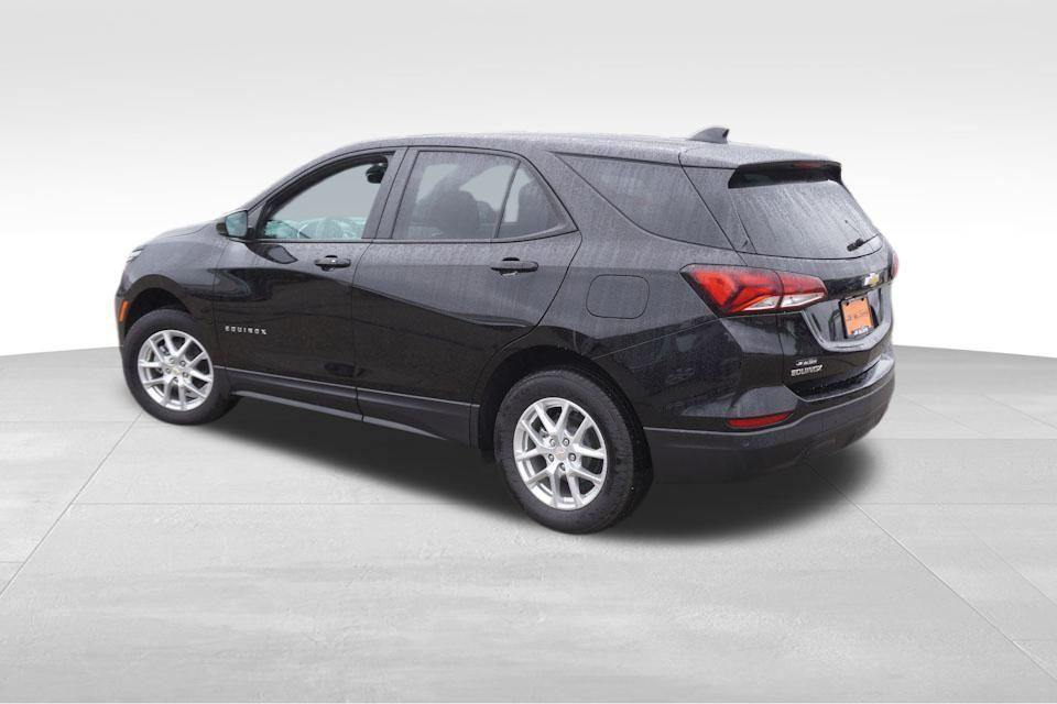 used 2022 Chevrolet Equinox car, priced at $22,952