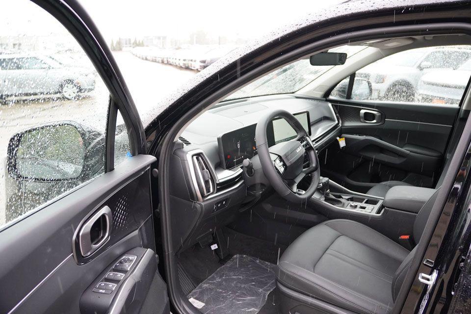 new 2026 Kia Sorento car, priced at $36,033