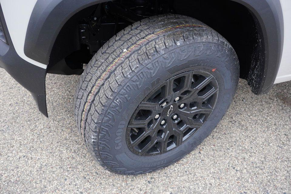 new 2026 Chevrolet Colorado car, priced at $41,370