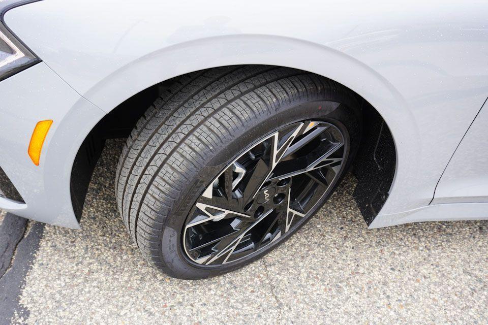 new 2025 Kia K5 car, priced at $30,536