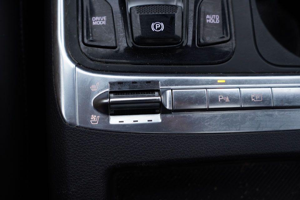 used 2025 Kia Carnival car, priced at $40,375