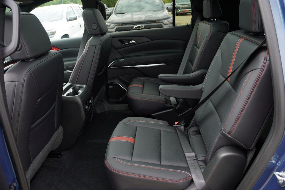new 2026 Chevrolet Traverse car, priced at $58,020