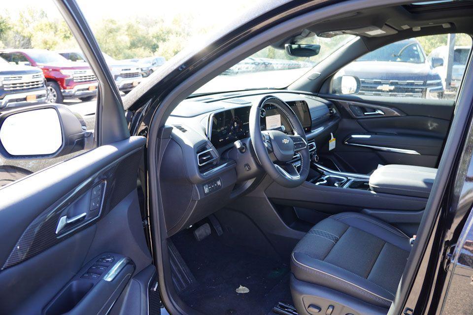 new 2026 Chevrolet Traverse car, priced at $57,733