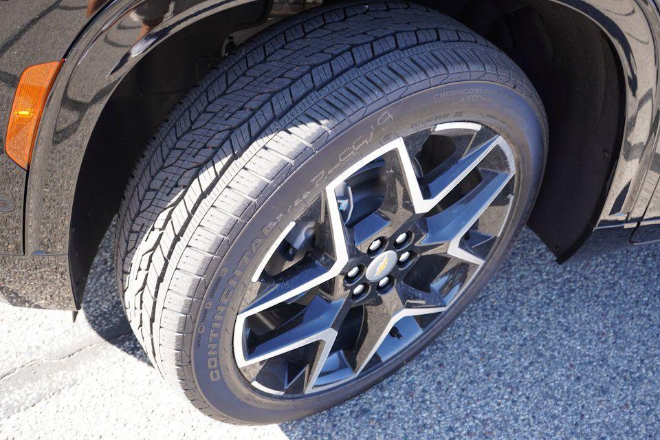 new 2026 Chevrolet Traverse car, priced at $57,733