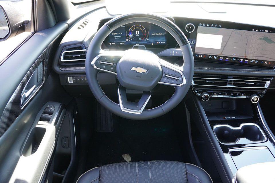 new 2026 Chevrolet Traverse car, priced at $57,733