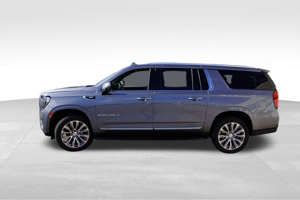 used 2021 GMC Yukon XL car, priced at $53,663