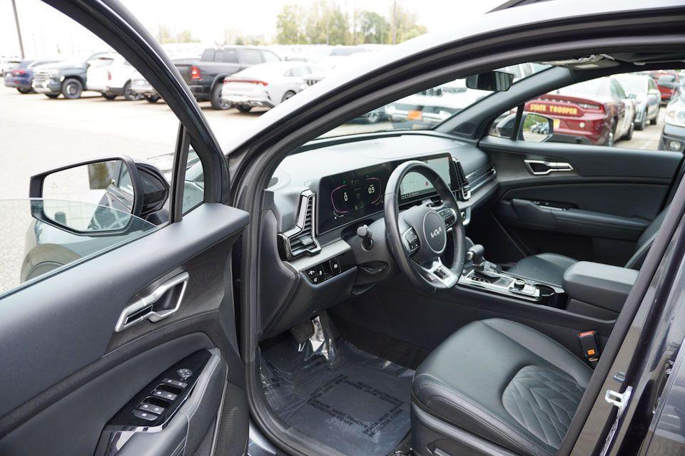 used 2023 Kia Sportage car, priced at $27,284