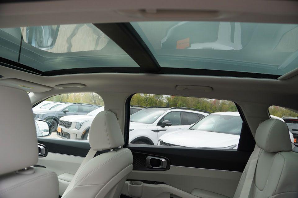 new 2026 Kia Sorento Hybrid car, priced at $41,781