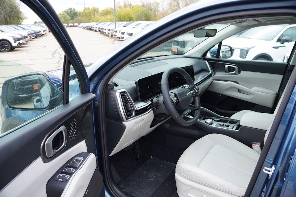 new 2026 Kia Sorento Hybrid car, priced at $41,781
