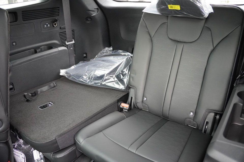 new 2026 Kia Sorento car, priced at $39,408