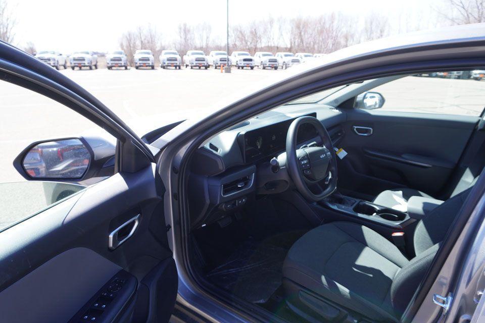 new 2025 Kia K4 car, priced at $21,632