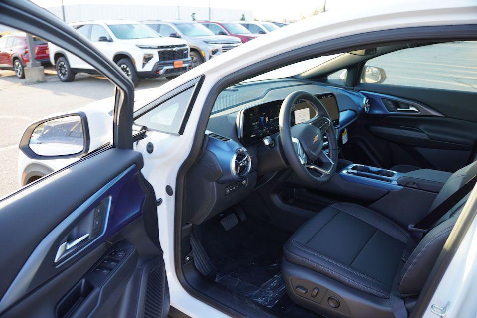 new 2026 Chevrolet Equinox EV car, priced at $39,395