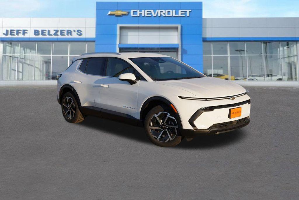 new 2026 Chevrolet Equinox EV car, priced at $41,095