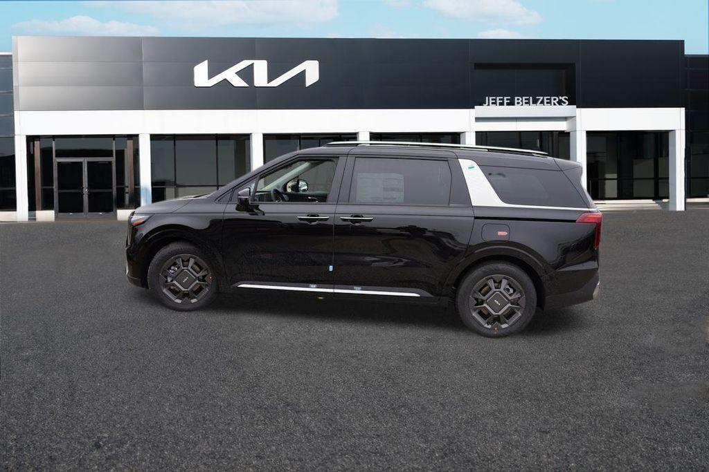 new 2026 Kia Carnival car, priced at $43,621