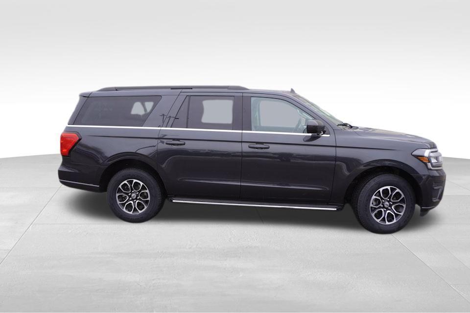 used 2022 Ford Expedition Max car, priced at $46,336