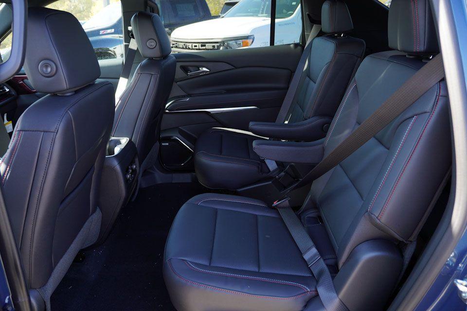 new 2026 Chevrolet Traverse car, priced at $53,241