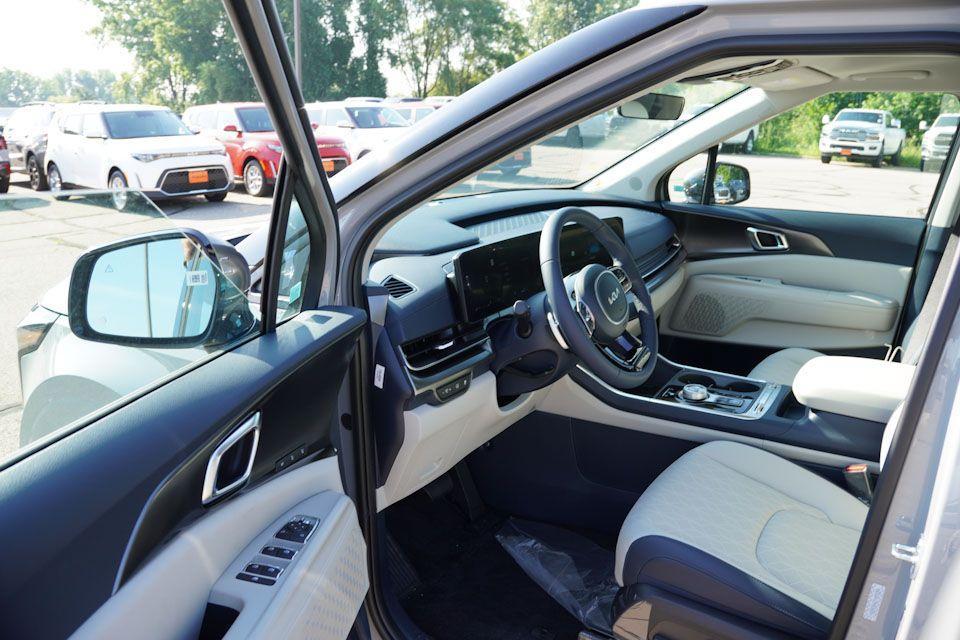 new 2026 Kia Carnival car, priced at $47,850