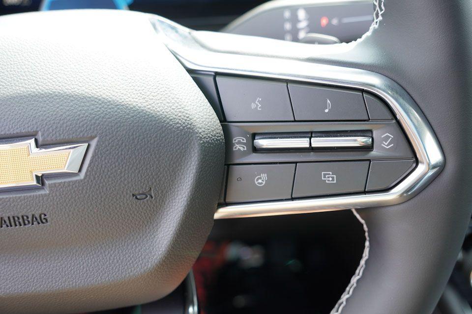 new 2026 Chevrolet Traverse car, priced at $57,733