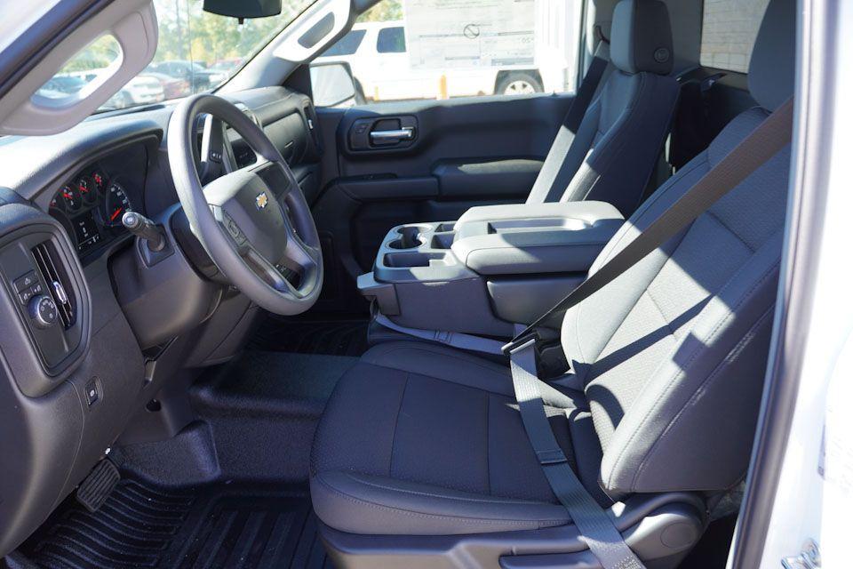 new 2026 Chevrolet Silverado 1500 car, priced at $33,810