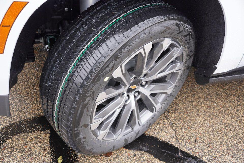 new 2026 Chevrolet Suburban car, priced at $91,778