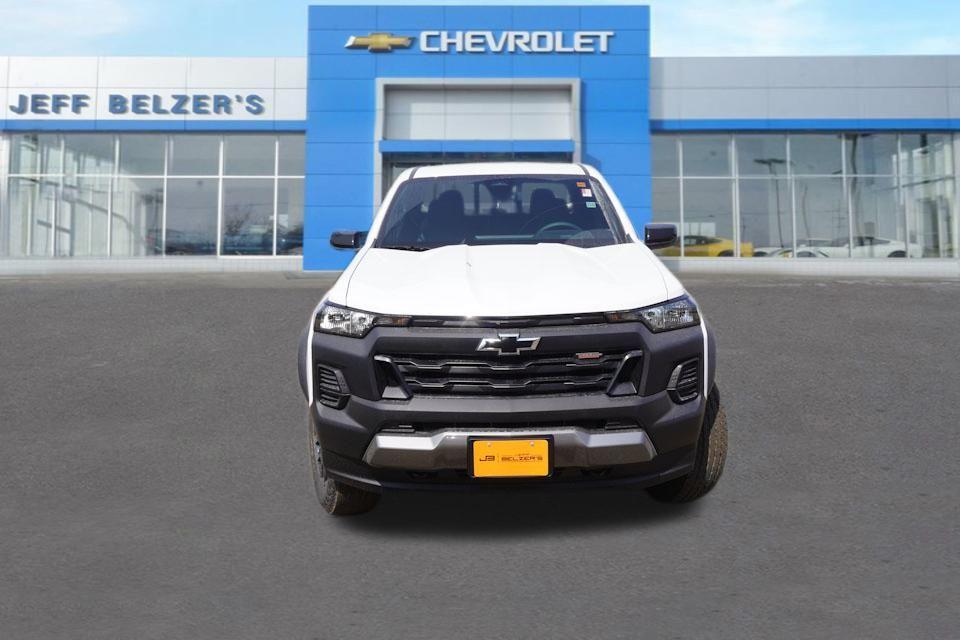 new 2024 Chevrolet Colorado car, priced at $38,595