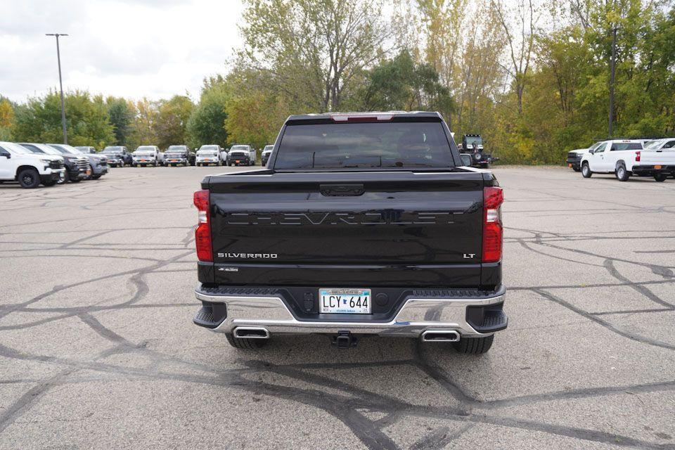 new 2024 Chevrolet Silverado 1500 car, priced at $49,235