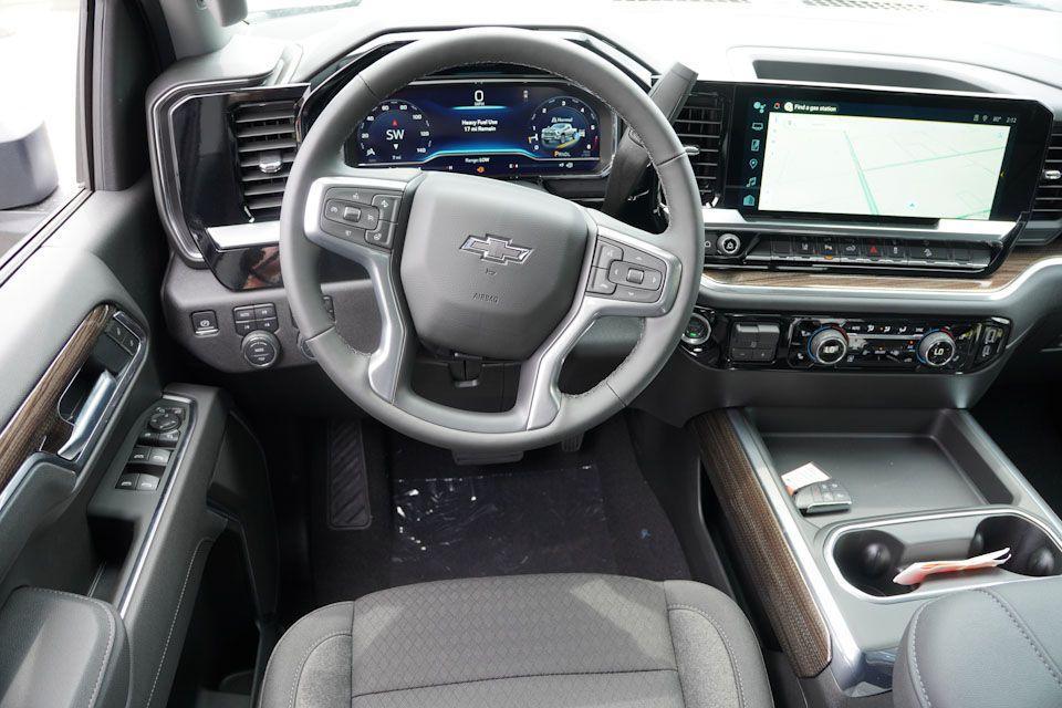 new 2025 Chevrolet Silverado 2500 car, priced at $60,565